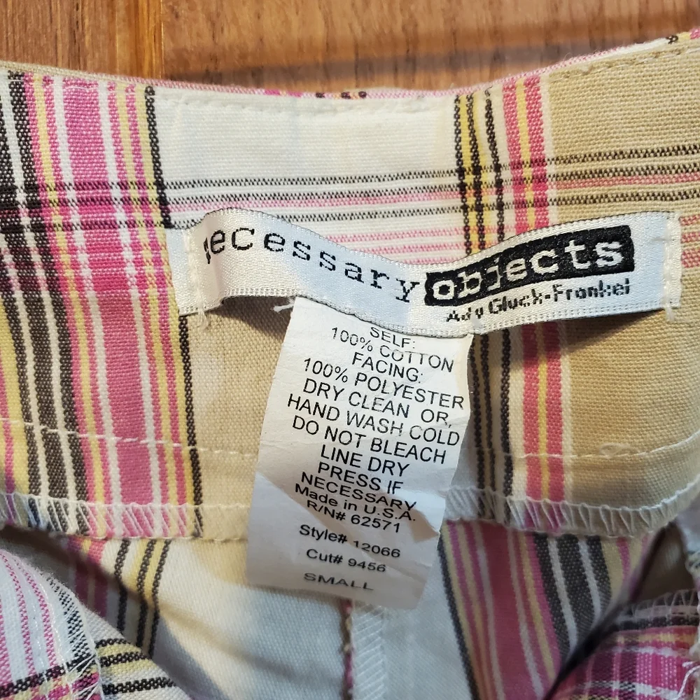 💥💥3/$15💥💥Necessary Objects Women's Shorts - Picture 4 of 9
